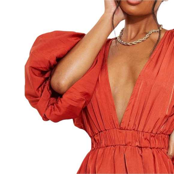 NWT PRETTYLITTLETHING Rust Puff Sleeve Puffball Hem Shift Dress. Size 0 - Picture 4 of 11